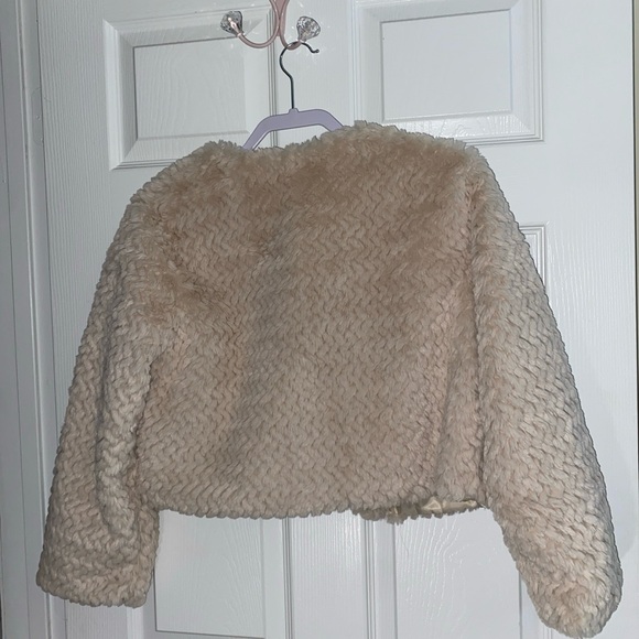 Faux fur jacket - Picture 2 of 7